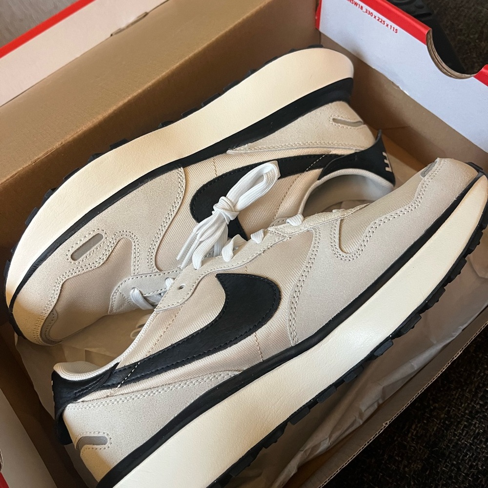 Women’s Nike Phoenix Waffle shoes. BRAND NEW in box. Never worn.
